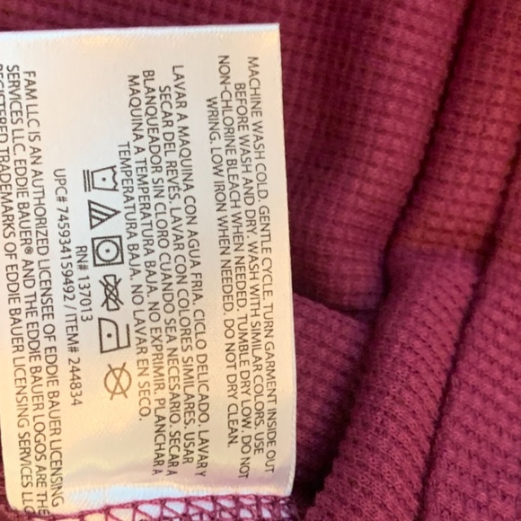 Eddie Bauer Purple Thermal Henley Top in Large - Picture 8 of 11